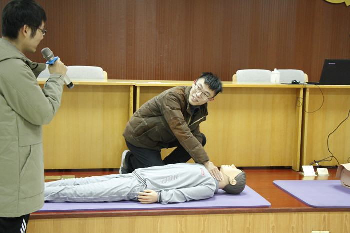 街道人员1.jpg