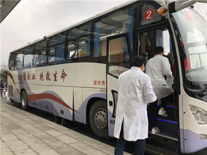 献血车.jpg