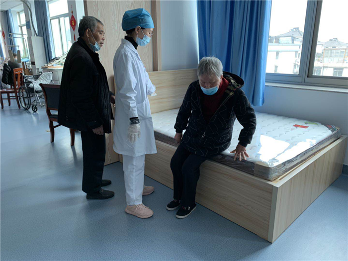 4.7许3.png