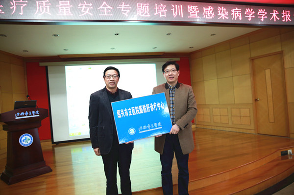C:\Users\sony\Desktop\W20A7655_副本.jpg C:\Users\sony\Desktop\W20A7655_副本.jpg