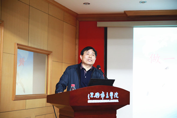 C:\Documents and Settings\Administrator\桌面\W20A0917_副本.jpg C:\Documents and Settings\Administrator\桌面\W20A0917_副本.jpg