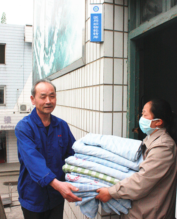 C:\Documents and Settings\Administrator\桌面\IMG_8082_副本333.jpg C:\Documents and Settings\Administrator\桌面\IMG_8082_副本333.jpg
