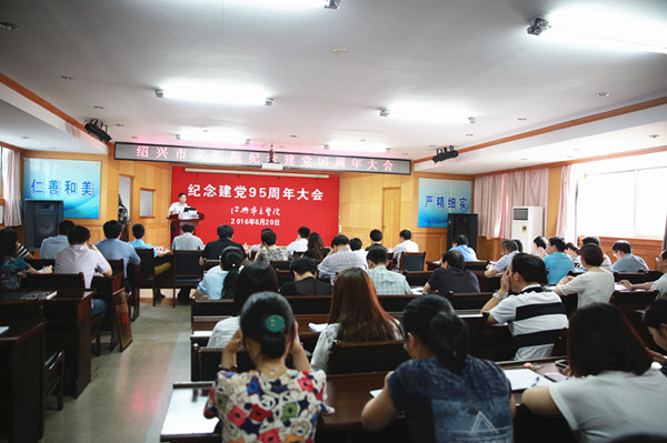 C:\Documents and Settings\Administrator\桌面\6360227364778703602065886.jpg C:\Documents and Settings\Administrator\桌面\6360227364778703602065886.jpg