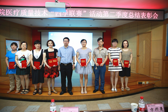 C:\Documents and Settings\Administrator\桌面\W20A9833_副本.jpg C:\Documents and Settings\Administrator\桌面\W20A9833_副本.jpg
