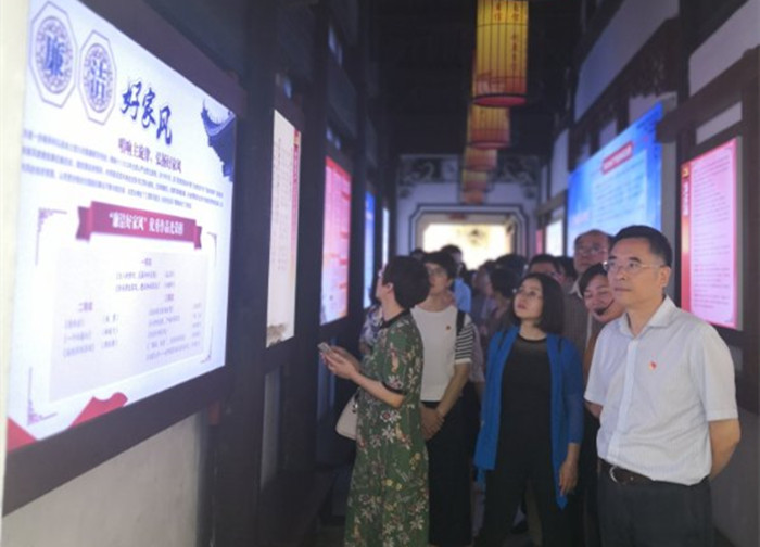 微信图片_20190613103058_副本.jpg