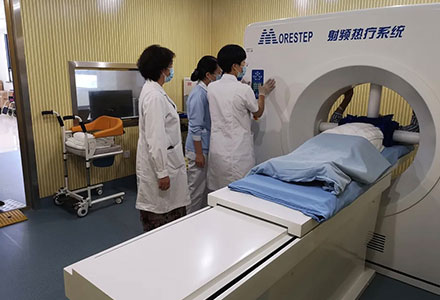 射频热疗系统